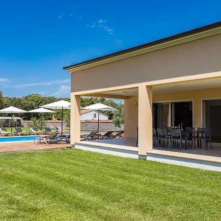 Penelope In - Haus Für 10 Personen Villa Vodnjan